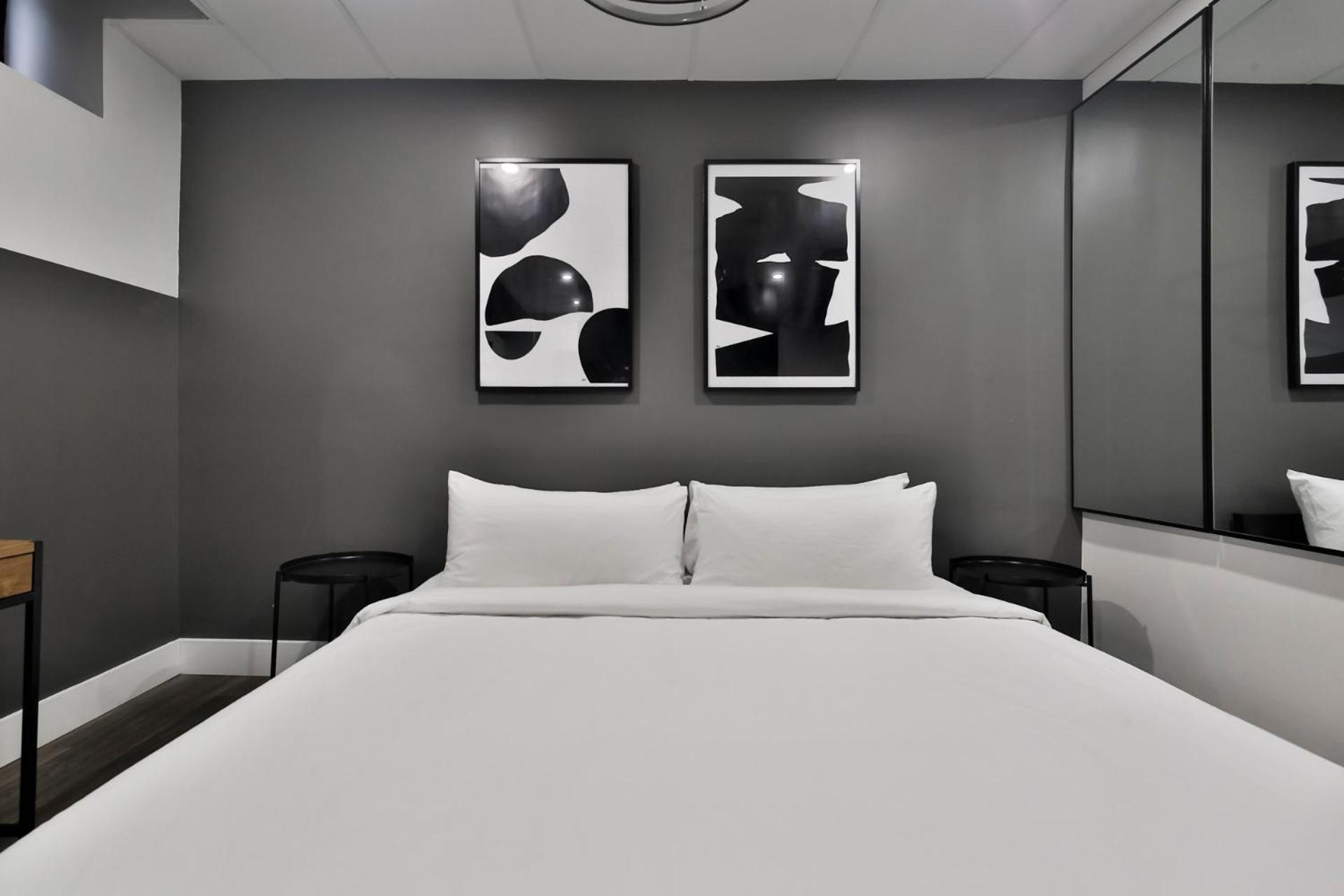 Hygie Boutique Hotel Montreal Room photo